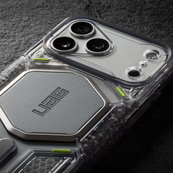 UAG Monarch Pro Magsafe Protection Case for iPhone 18 Pro - VEIL Ice